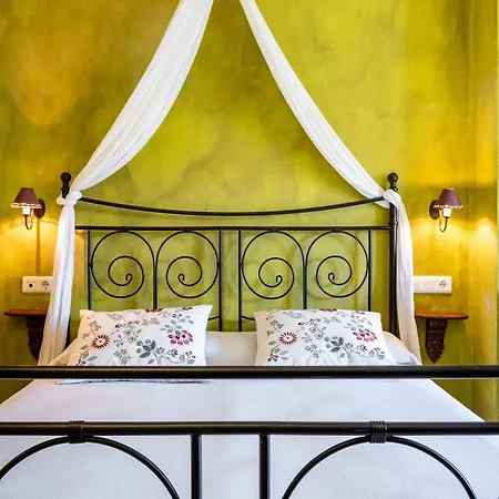 Apartahotel Sierra Quilama 3*